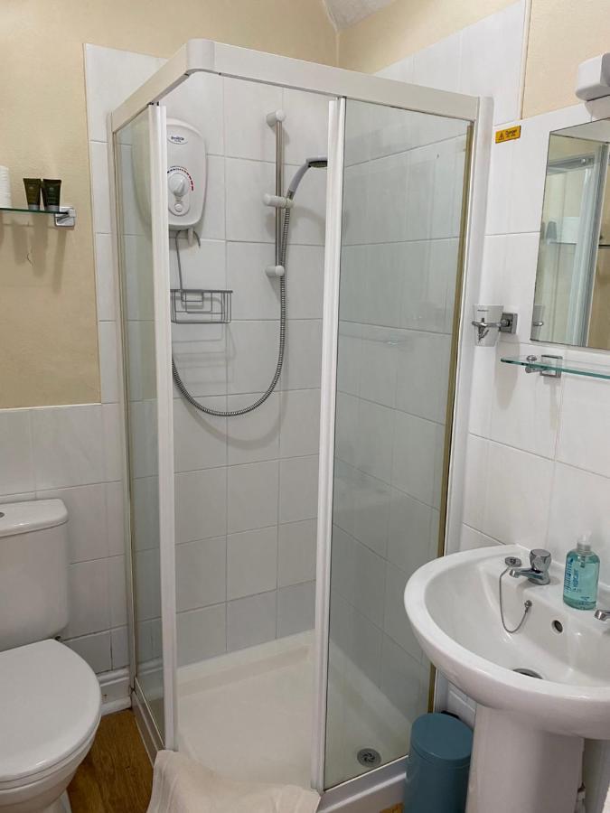 West Lodge Hotel Aylesbury  Zewnętrze zdjęcie