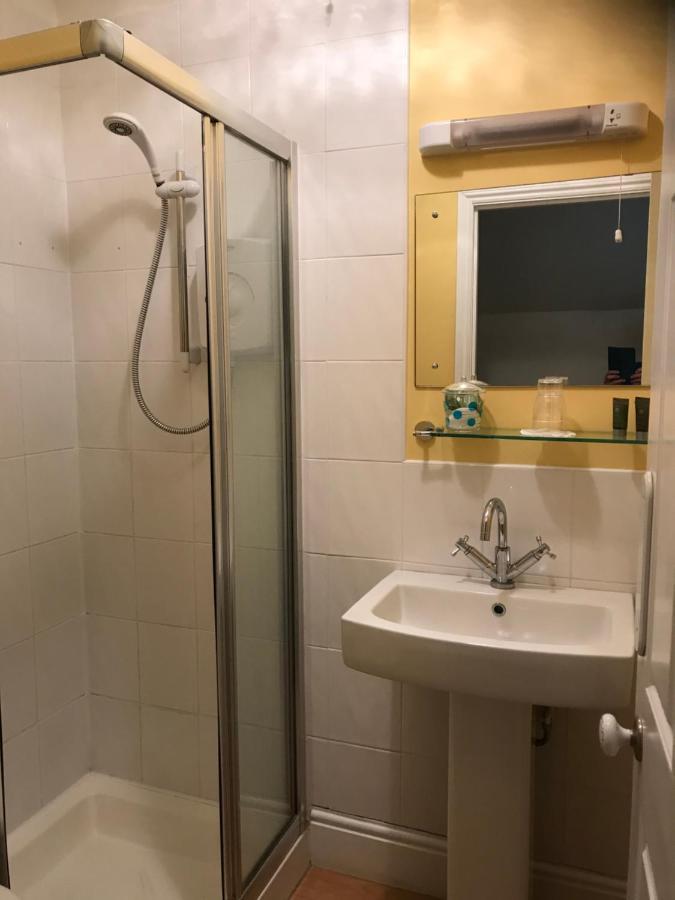 West Lodge Hotel Aylesbury  Zewnętrze zdjęcie